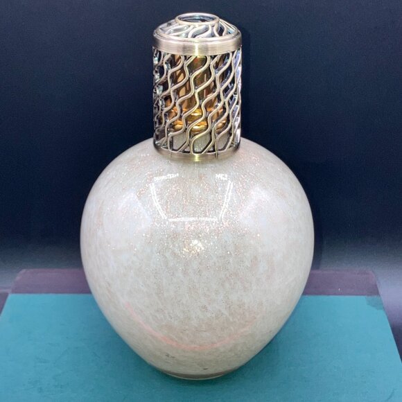 Set of 2 Large Catalytic Fragrance Defusers- 1 is Scentier Aromatherapy - Picture 8 of 12